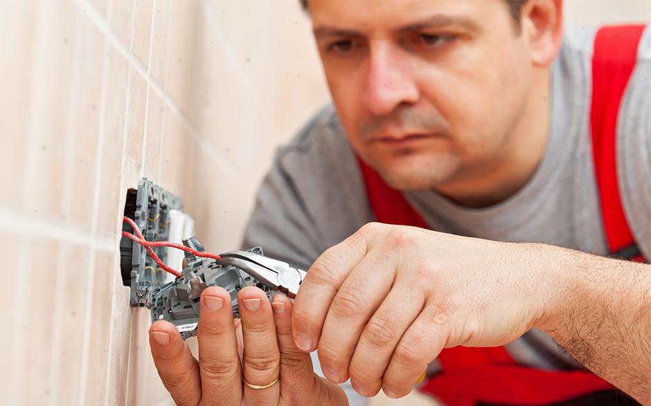 installateur électricien Paris 8
